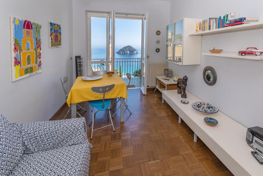 Golfo Dell'Isola Appartamento Spotorno Extérieur photo